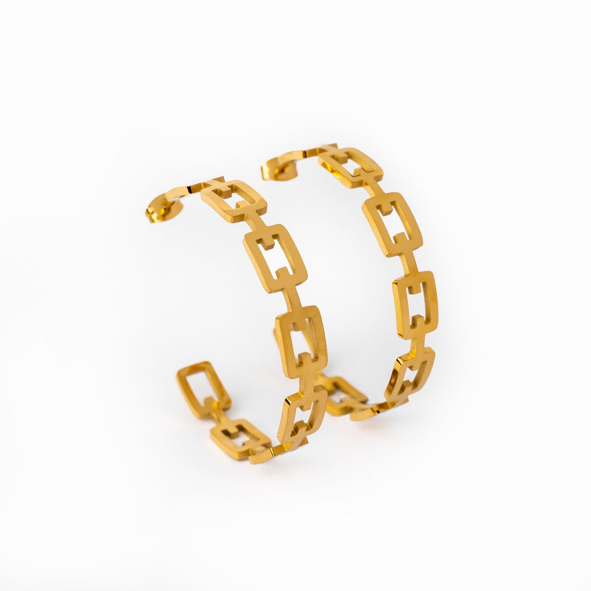 BRINCOS DE ARGOLA GEOMÉTRICOS BANHADOS A OURO 18K